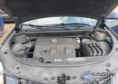 2016 Cadillac Srx Performance Collection z USA, uszkodzony, nr VIN 3GYFNCE38GS577159